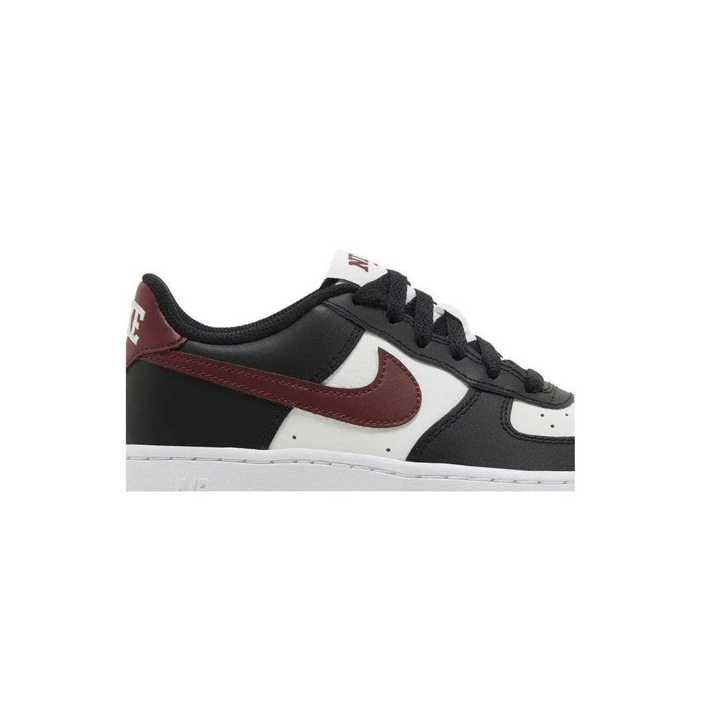 Кроссовки Nike Air Force 1 GS 'Black Dark Team Red' 2