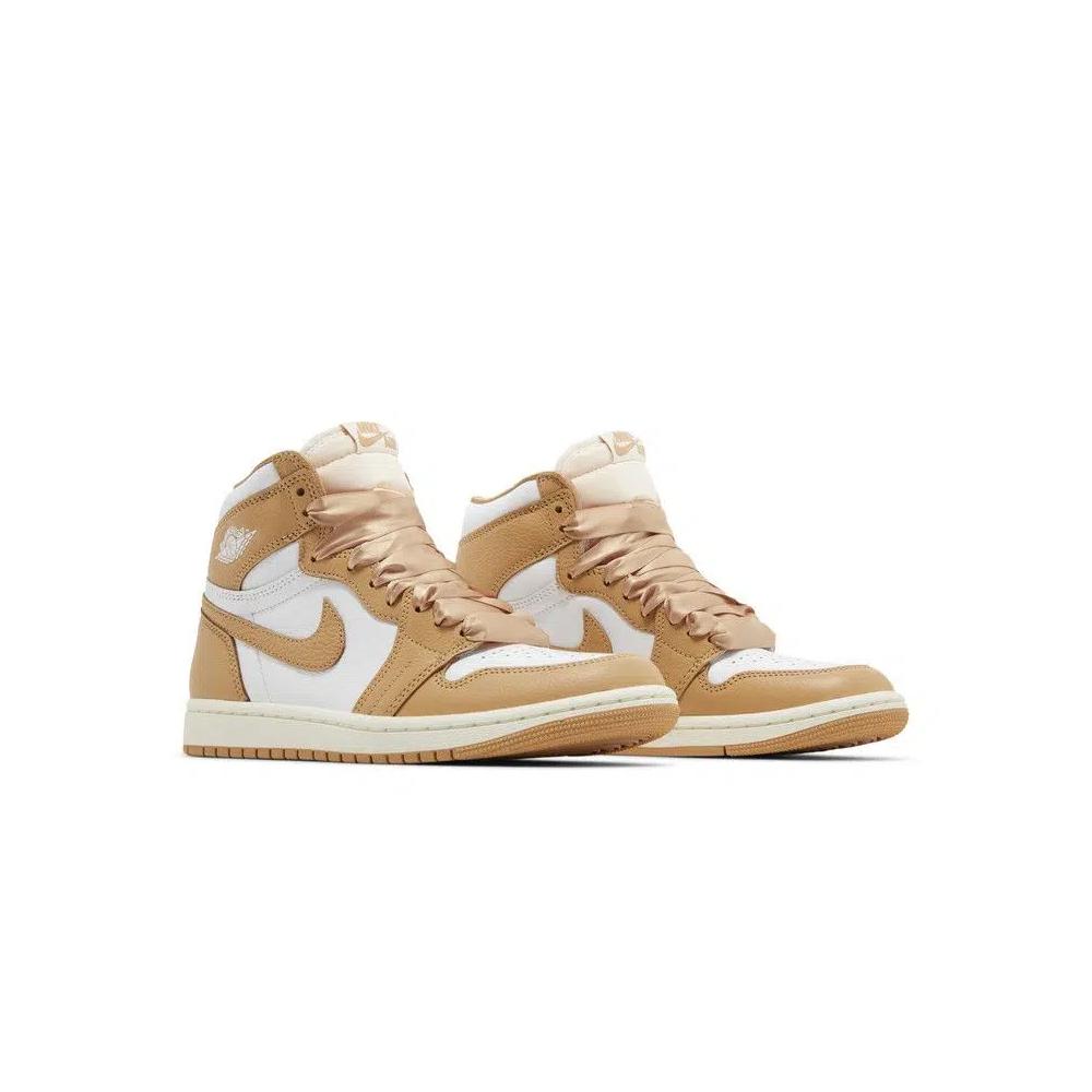 Кроссовки Wmns Air Jordan 1 Retro High OG 'Praline' 8