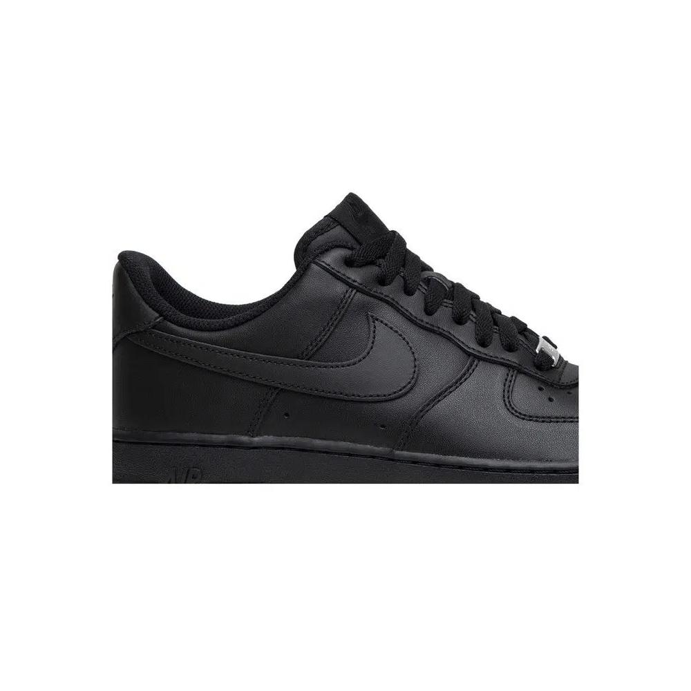 Кроссовки Nike Air Force 1 '07 'Black' 2