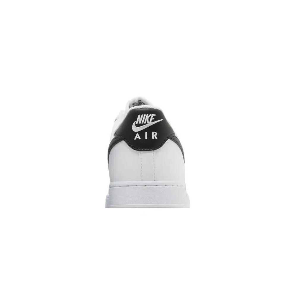 Кроссовки Nike Air Force 1 '07 'White Black Outsole' 7