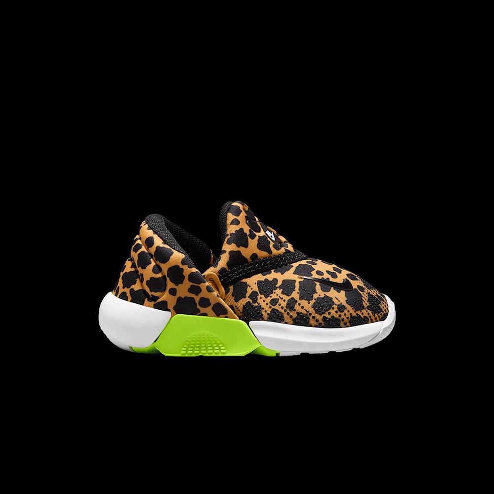 Кроссовки Nike Swoosh Go TD 'University Gold' 1