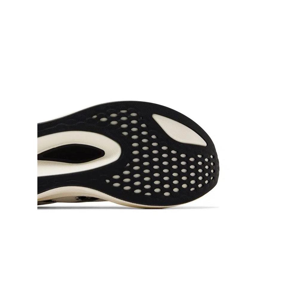 Кроссовки ASICS Magic Speed 4 'White Black' 5