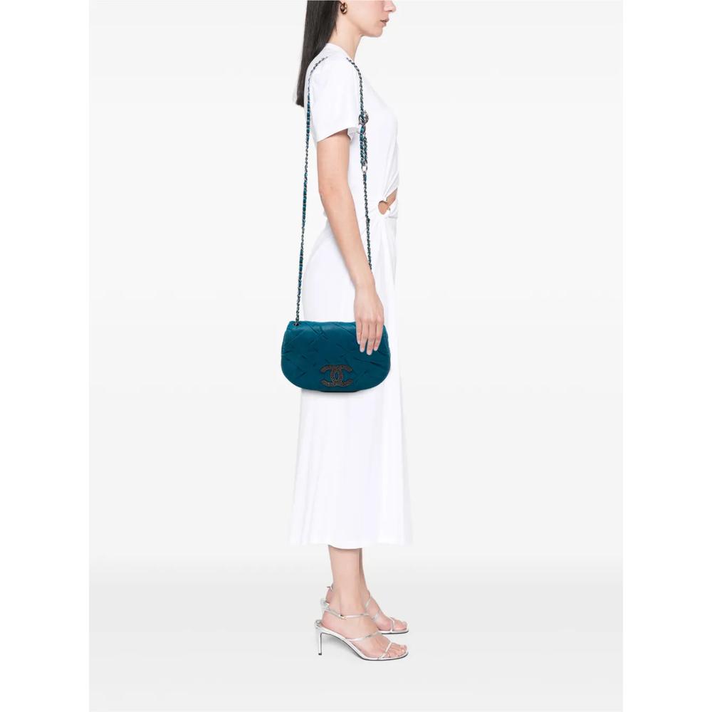 Сумка через плечо Iridescent Calfskin East Glint Flap (2010-2011 годы) 2