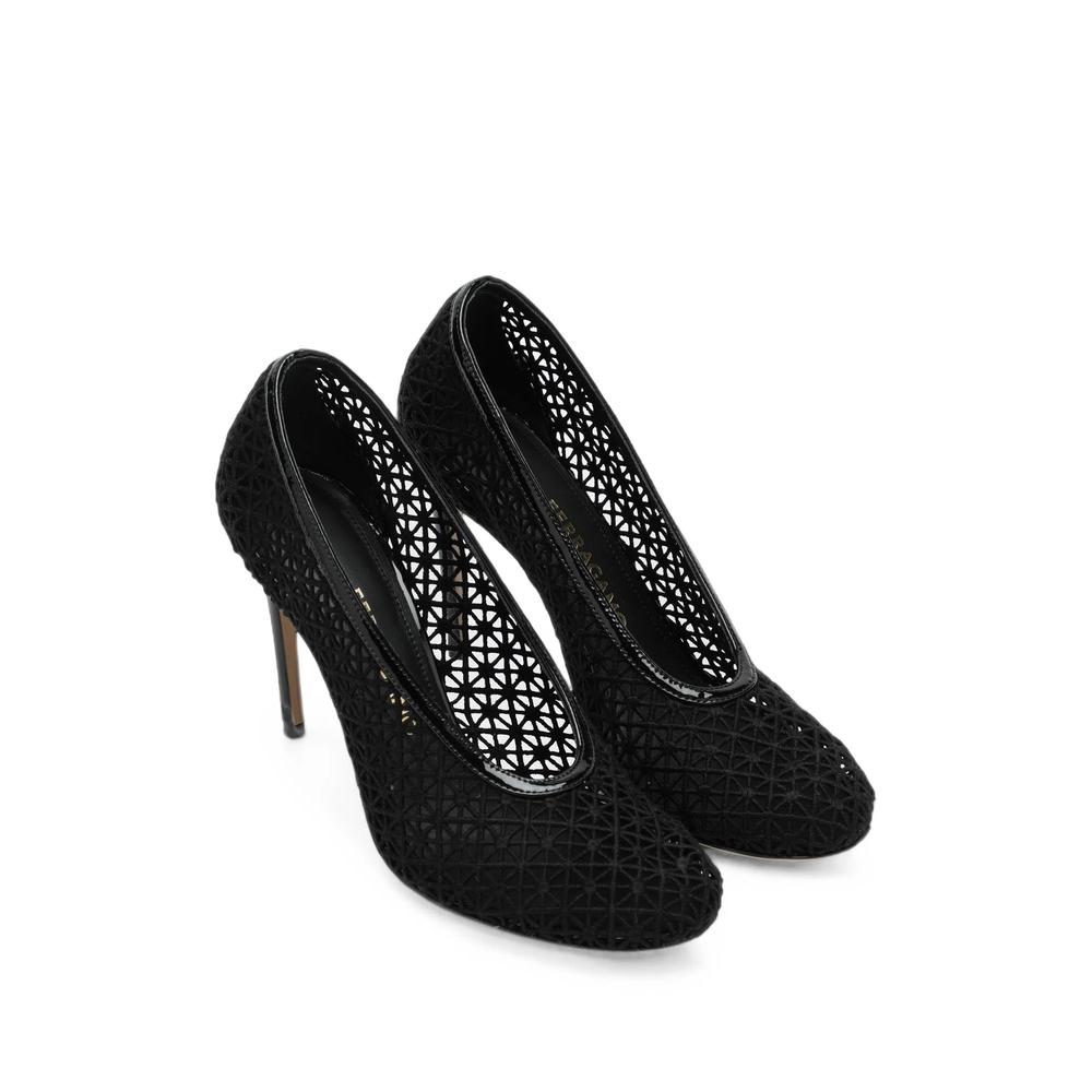 cut-out pumps 2