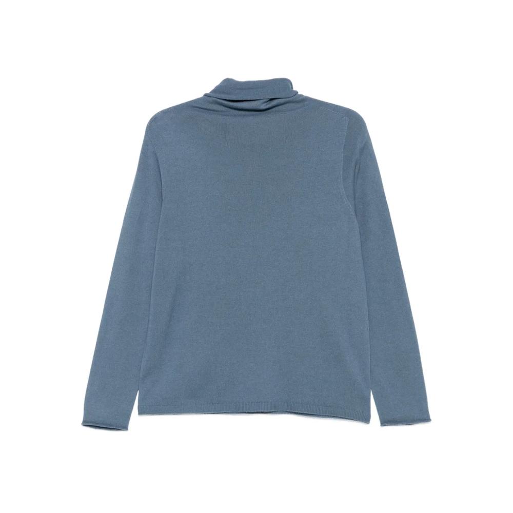 Свитер с высоким воротником 2