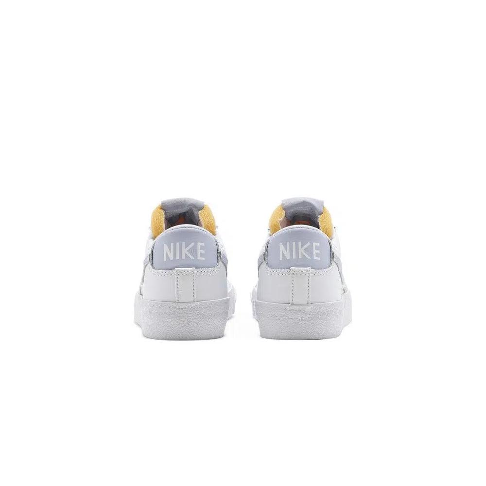 Кроссовки Nike Wmns Blazer Low '77 'White Ghost' 6
