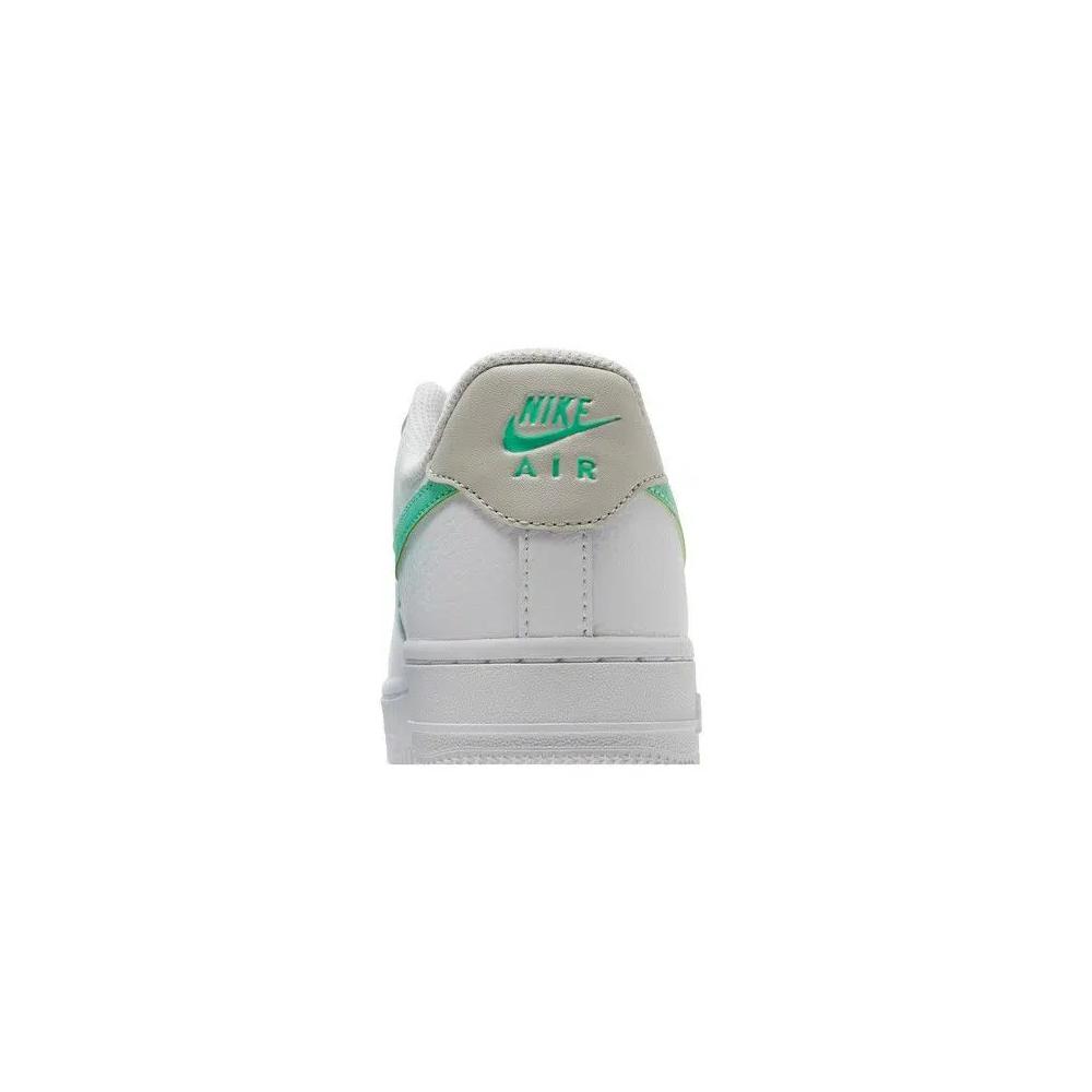 Кроссовки Nike Wmns Air Force 1 '07 'White Green Glow' 7