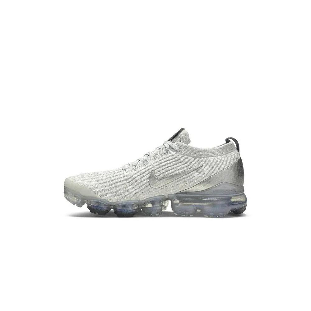 Кроссовки Nike Wmns Air VaporMax Flyknit 3 'White Silver' 3