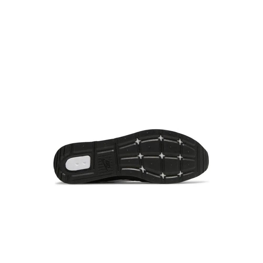 Кроссовки Nike Venture Runner 'Black White' 4