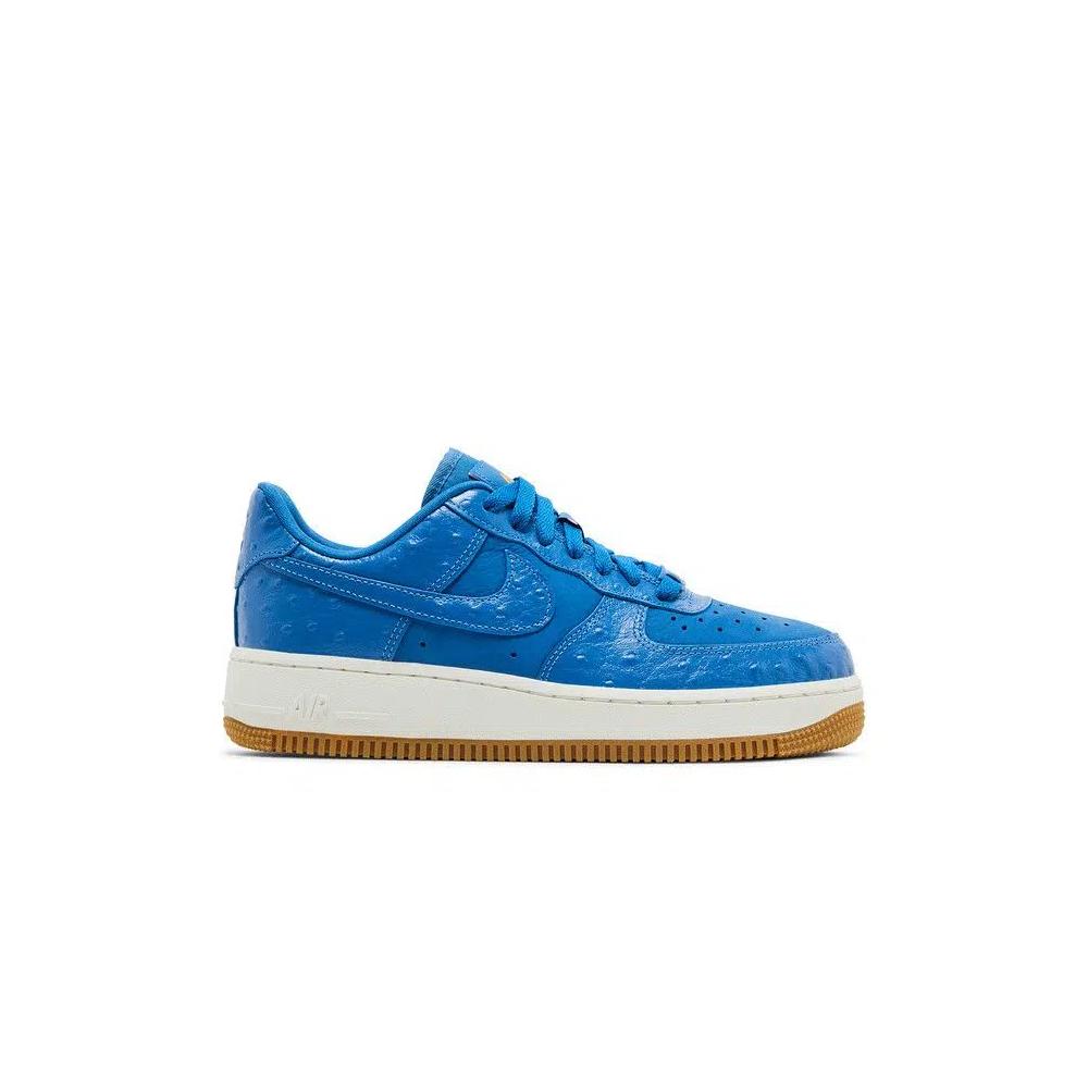 Кроссовки Nike Wmns Air Force 1 '07 LX 'Blue Ostrich' 1