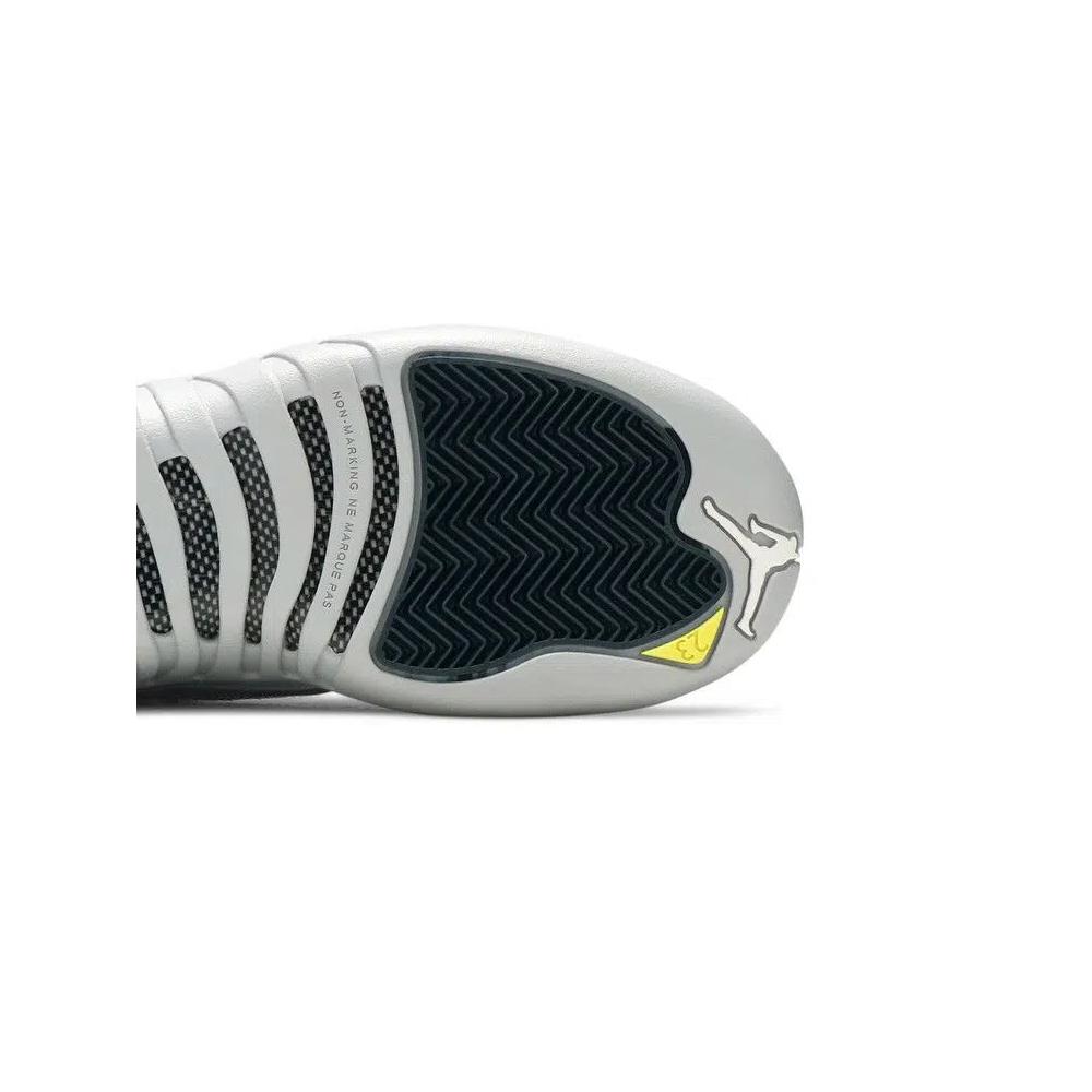 Кроссовки Air Jordan 12 Retro Low GS 'Wolf Grey' 5