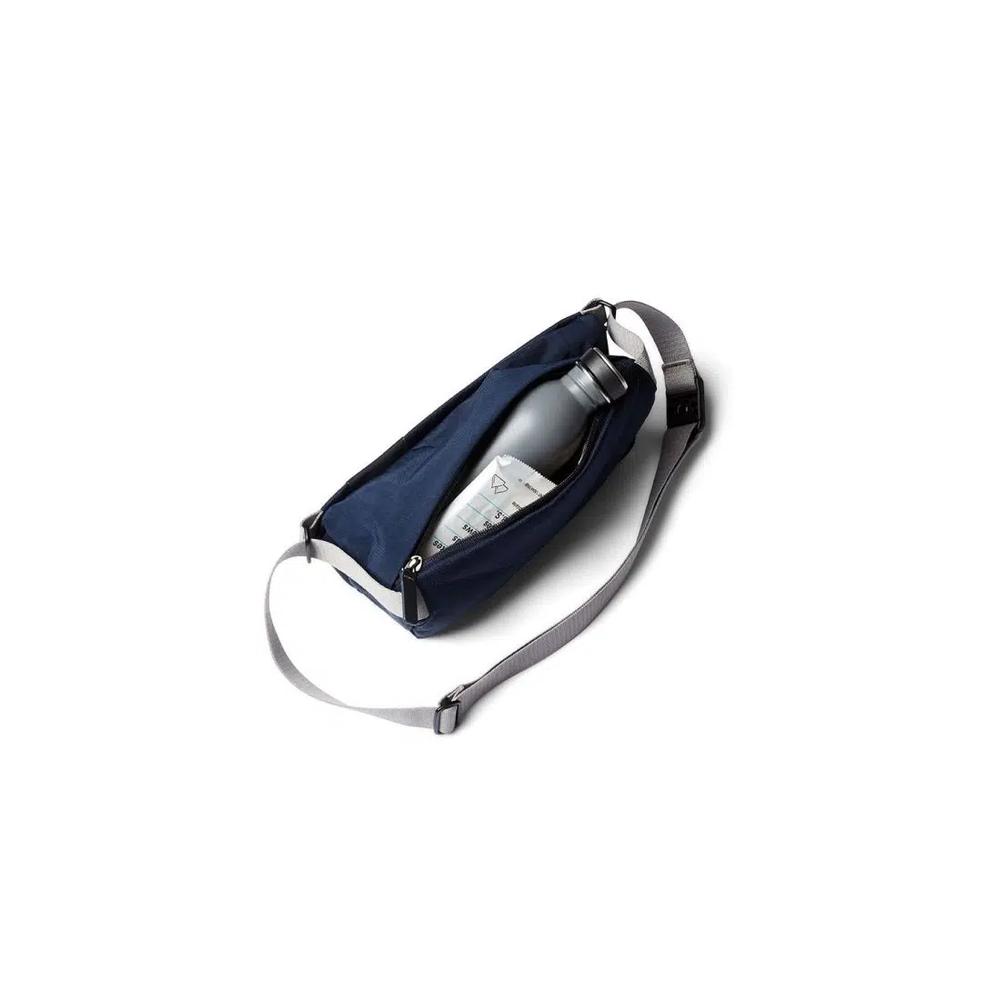 Мини-слинг Bellroy Sling Mini, темно-синий 2