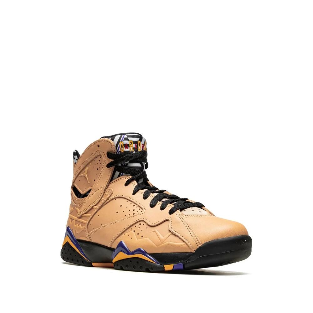 Кроссовки Air Jordan 7 2