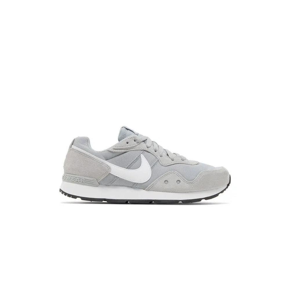 Ботинки Nike Venture Runner Wide "Light Smoke Grey" 1