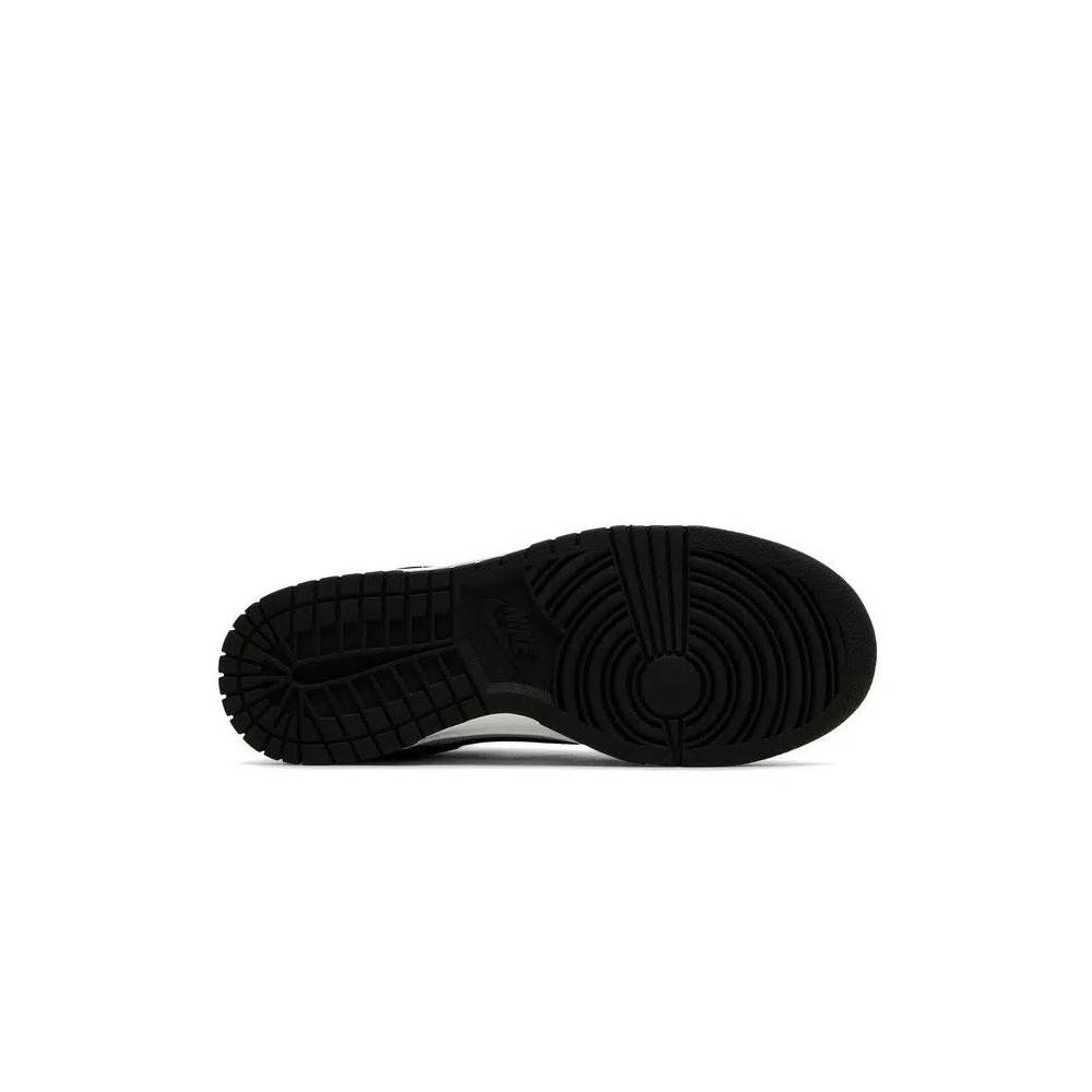 Кроссовки Nike Wmns Dunk Low 'Black White' 4