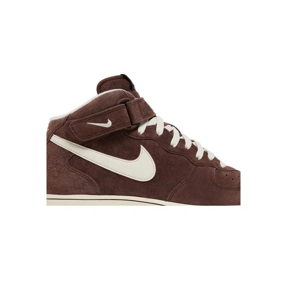 Кроссовки Nike Air Force 1 Mid 'Chocolate' 2