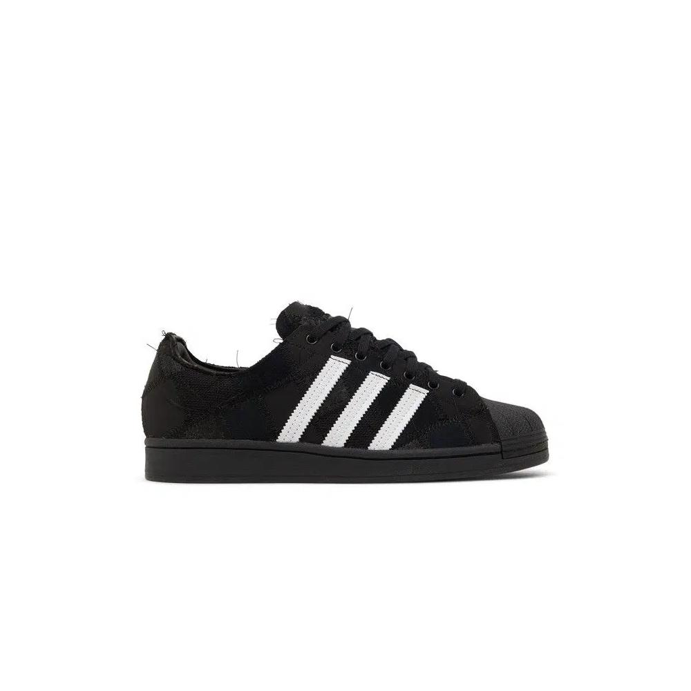 Кроссовки atmos x RECOUTURE x adidas Superstar 'Patchwork - Black' 1