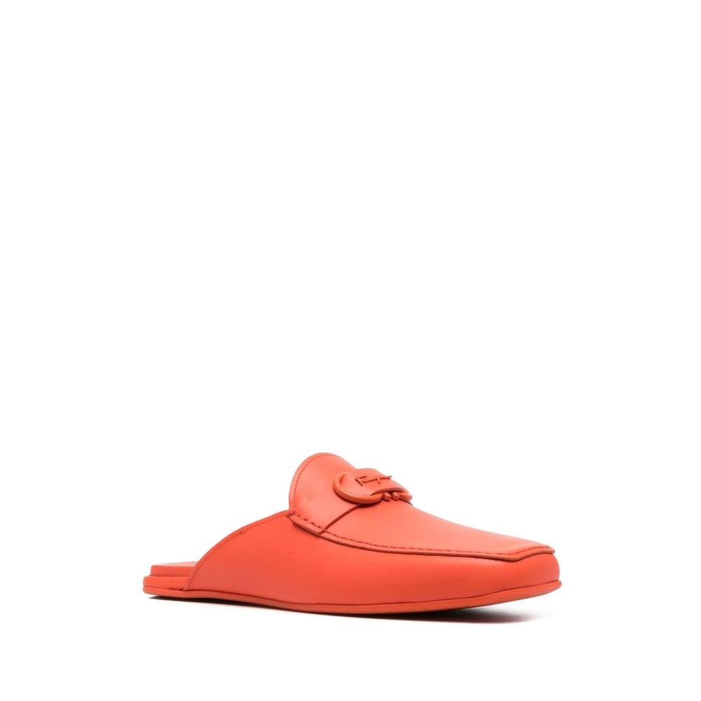 Слиперы с открытой пяткой и логотипом 2