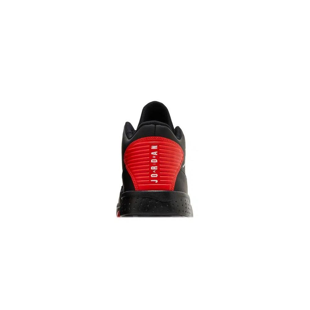 Кроссовки Air Jordan Max Aura 2 'Bred' 7