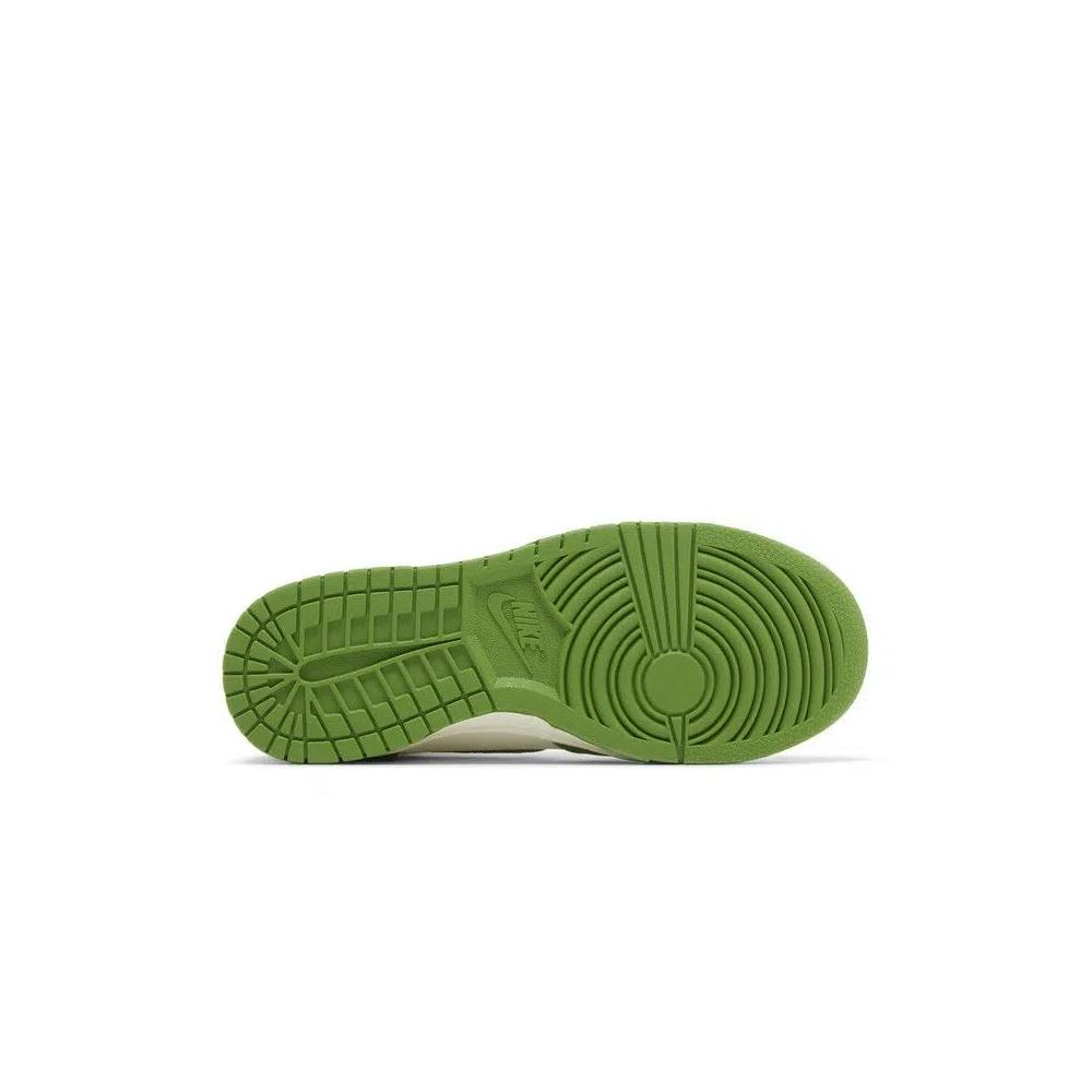 Кроссовки Nike Wmns Dunk High 'Chlorophyll' 4