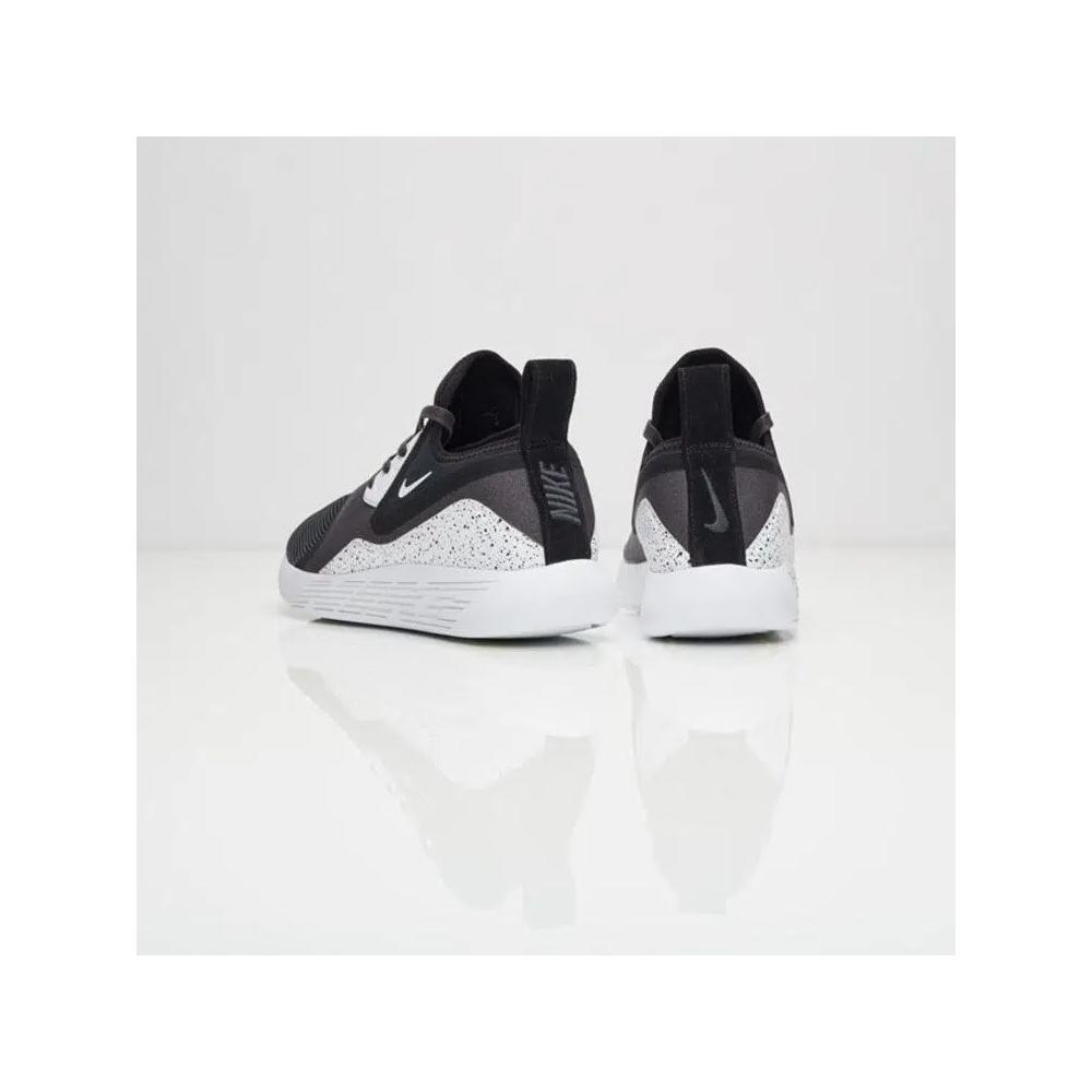 Кроссовки Nike LunarCharge Premium LE «Multi-Color» 2