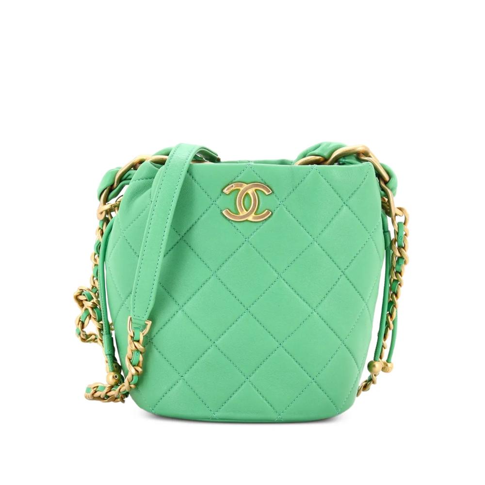 Маленькая сумка-ведро Entwined Chain Top Handle Drawstring Quilted Shiny Lambskin 1
