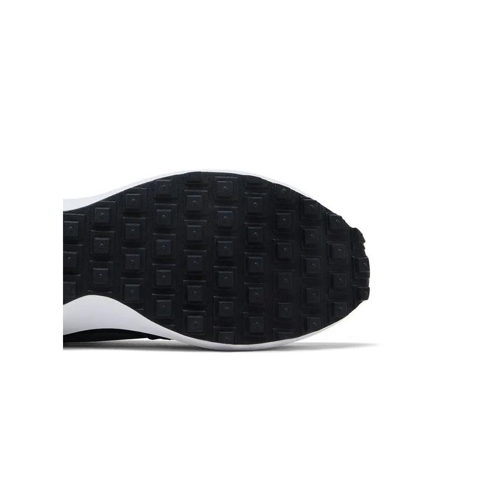 Кроссовки Nike Waffle Debut 'Black Off Noir' 5