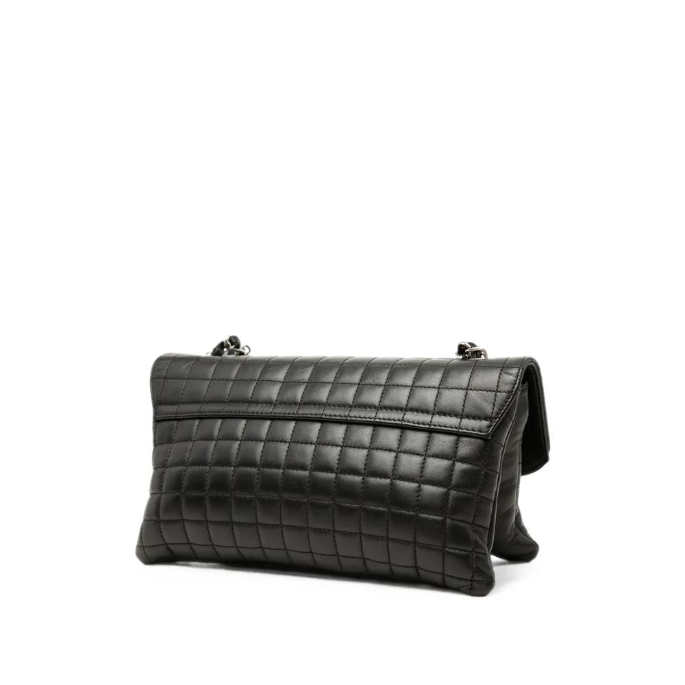 Сумка на плечо CC Chocolate Bar Lambskin No 5 Camellia (2005-2006 годы) 2