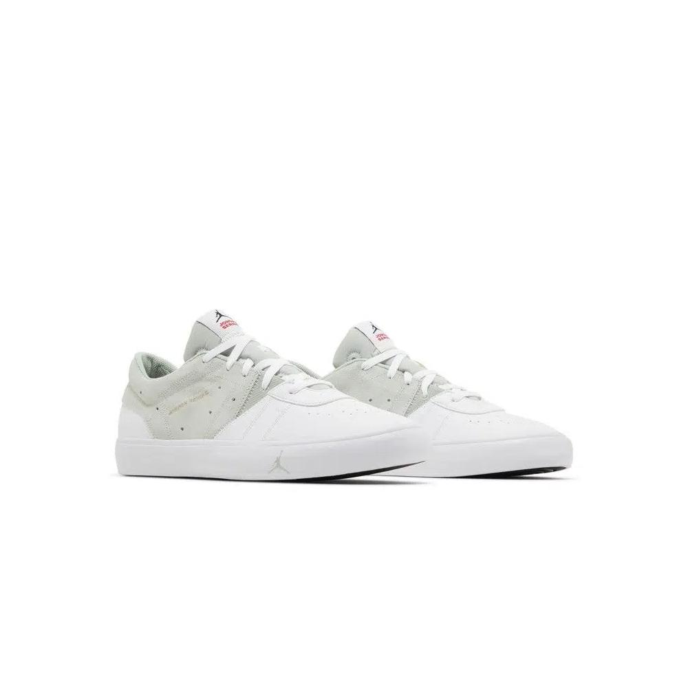 Лайфстайл Air Jordan Series ES 'Seafoam Green' 8