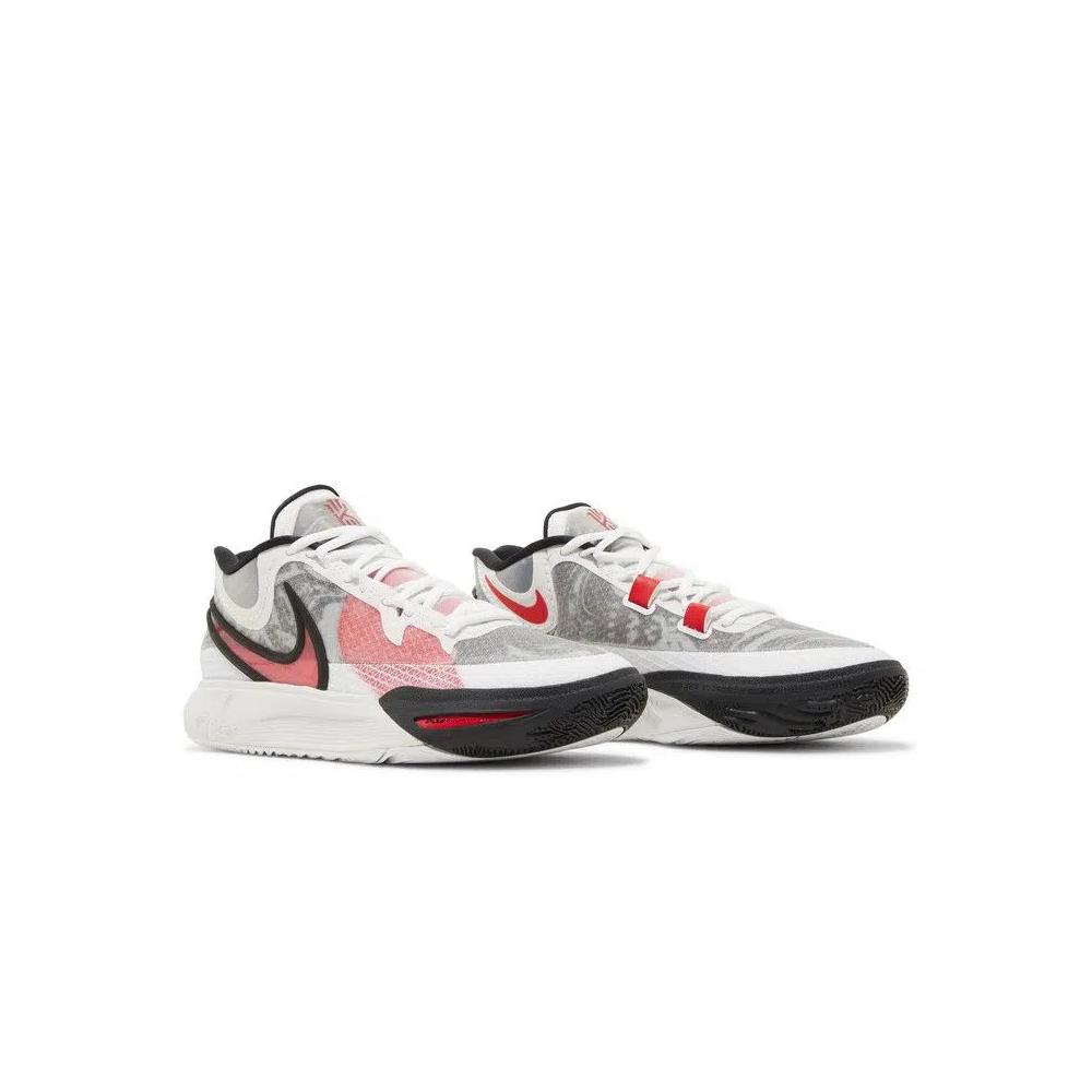 Кроссовки Nike Kyrie 8 'White University Red' 8