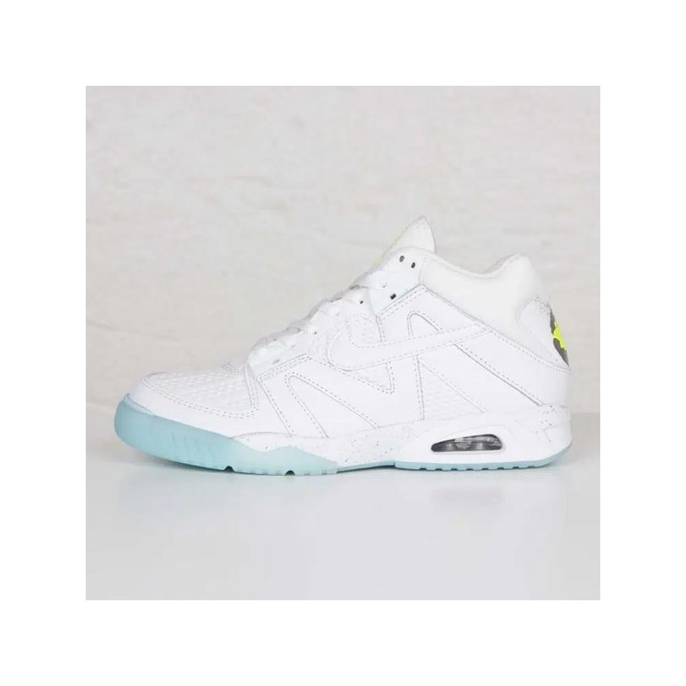 Лайфстайл теннисные Nike Air Tech Challenge 3 4