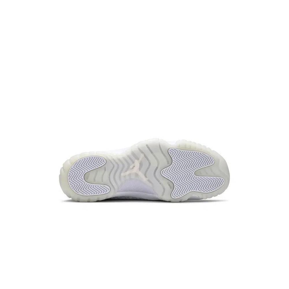 Кроссовки Air Jordan Future 'Pure Platinum' 4
