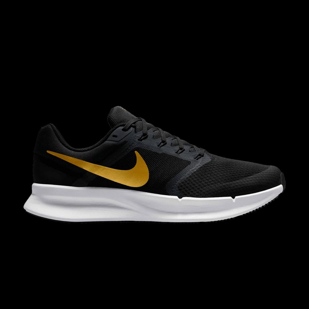 Кроссовки Nike Run Swift 3 'Black Metallic Gold' 1