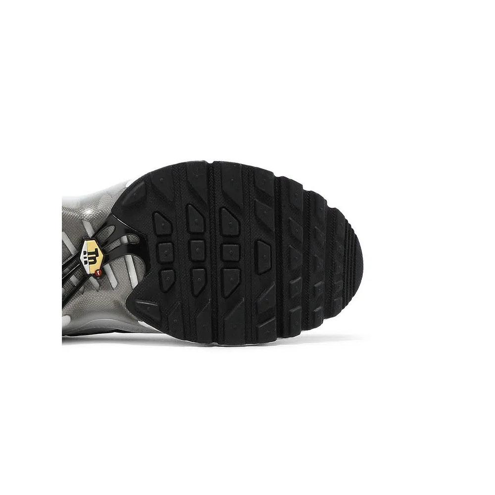 Кроссовки Nike Air Max Plus GS 'White Black' 5