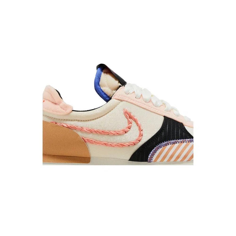 Кроссовки Nike Wmns Daybreak Type 'Crimson Tint' 2