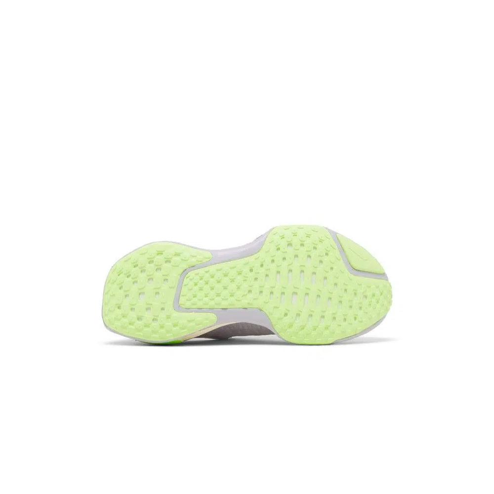 Кроссовки Nike Wmns ZoomX Invincible 3 'Purple Agate' 4