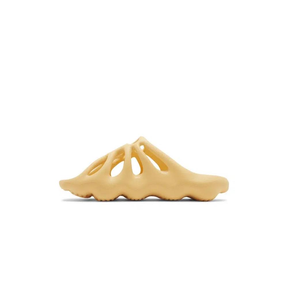 Кроссовки adidas Yeezy 450 Slide «Cream» 3
