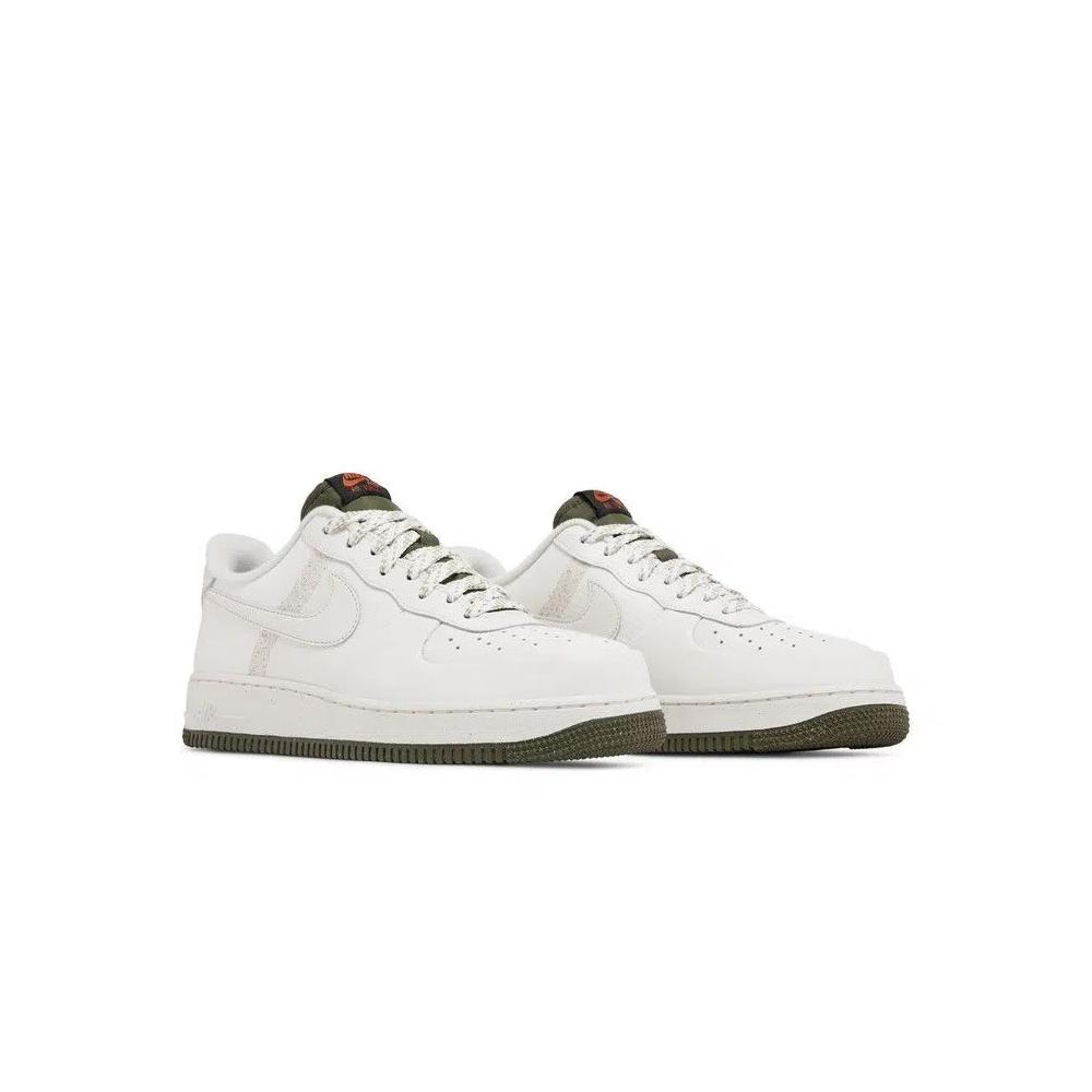 Кроссовки Nike Air Force 1 '07 LV8 'Winterized - Phantom' 8