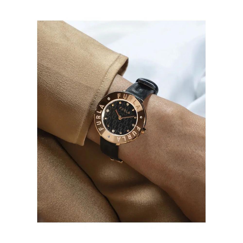 FURLA ESSENTIAL 4