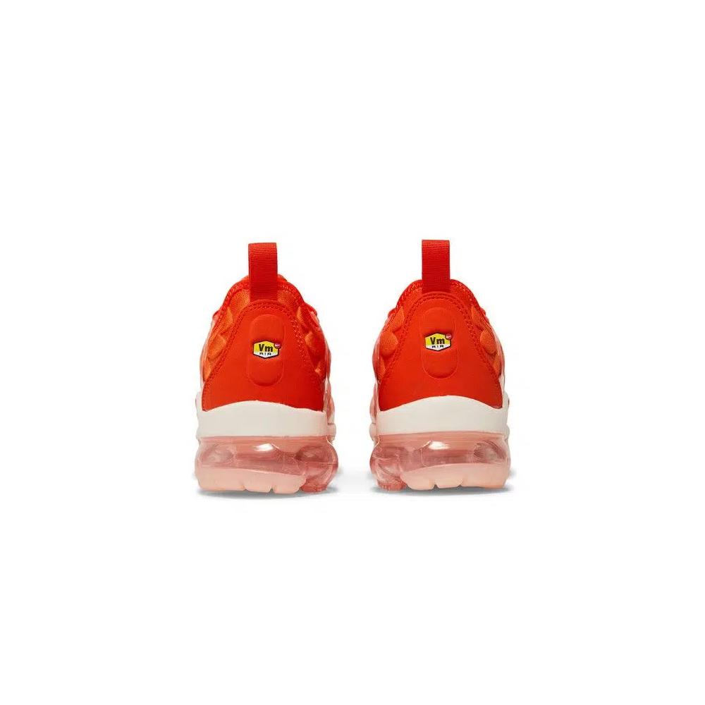 Кроссовки Nike Wmns Air VaporMax Plus «Guava Ice» 6