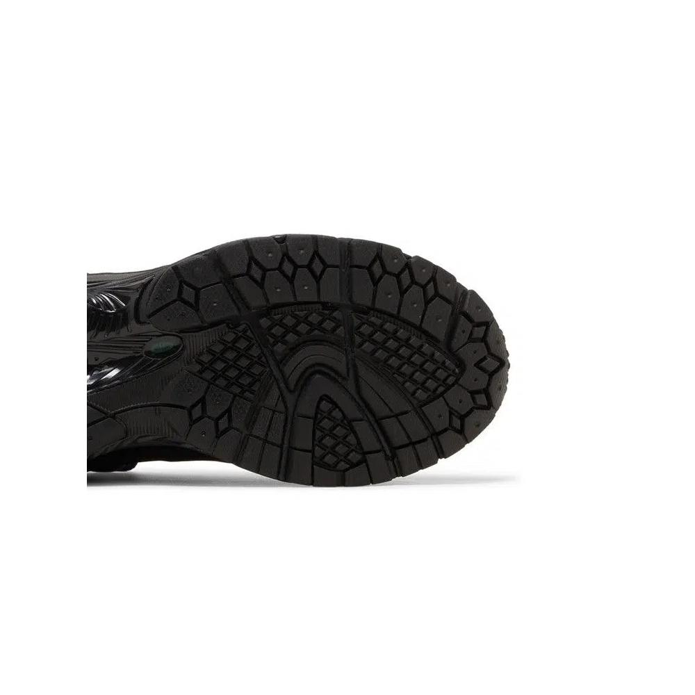 Кроссовки New Balance 2002R 'Hiking Pack - Black' 6