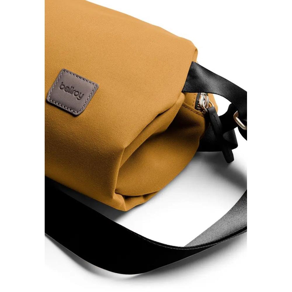 Bellroy Classic Сумка через плечо 7L - Верблюжий 6