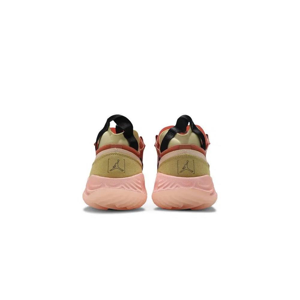 Lifestyle Air Jordan Delta Breathe 'Терра Блаш' 6