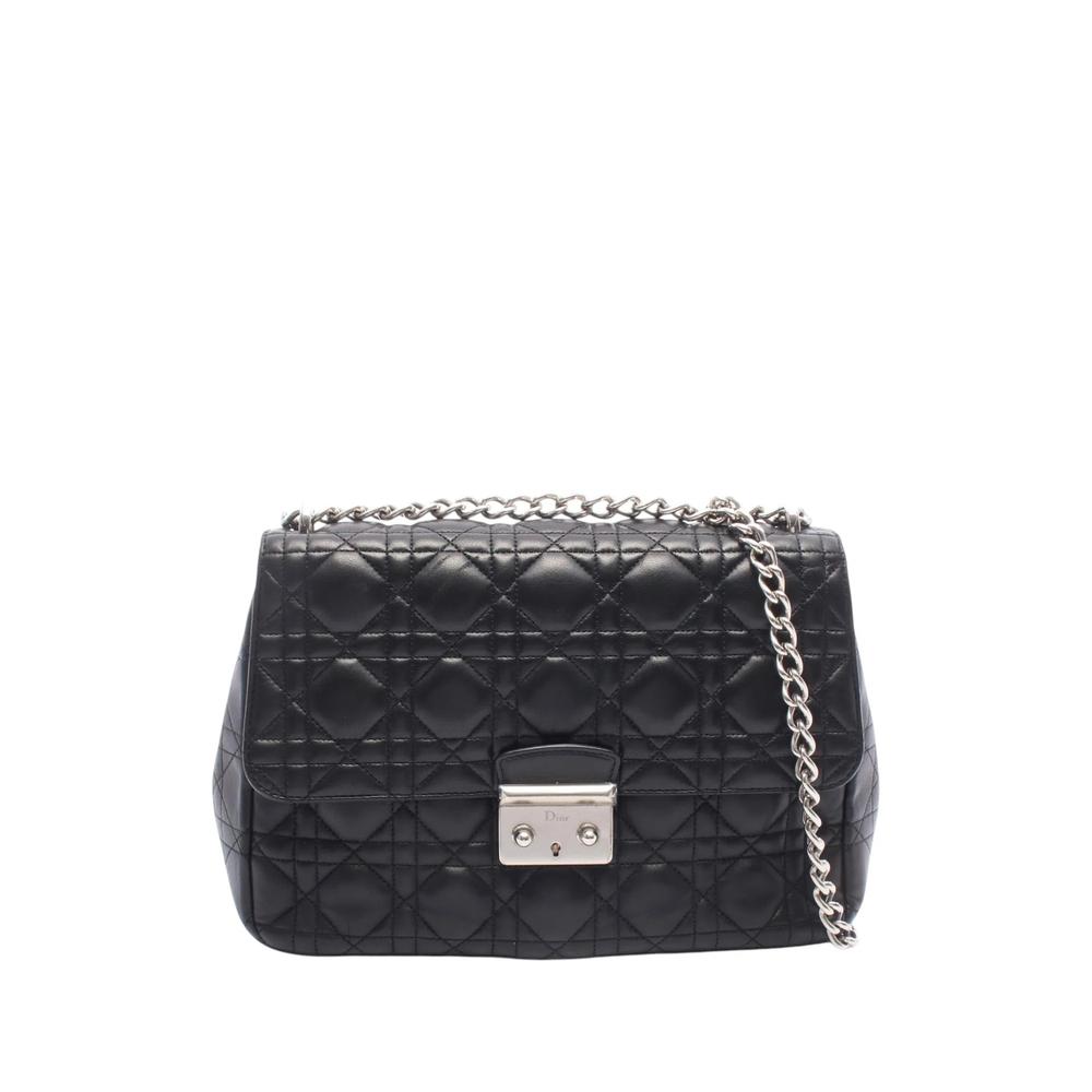 2000-2015 Lambskin Cannage New Lock shoulder bag 1