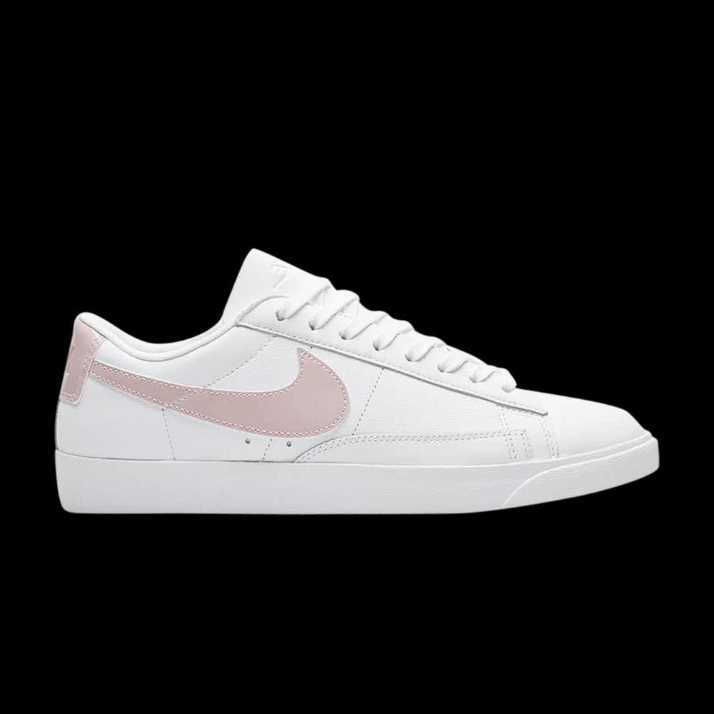 Кроссовки Nike Wmns Blazer Low LE 'White Particle Rose' 1