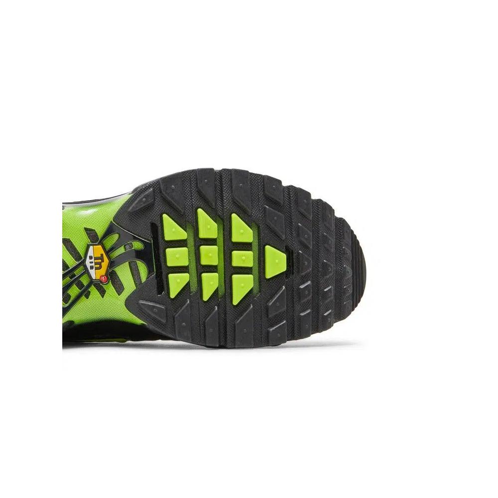Кроссовки Nike Air Max Plus 'Sustainable - Black Volt' 5