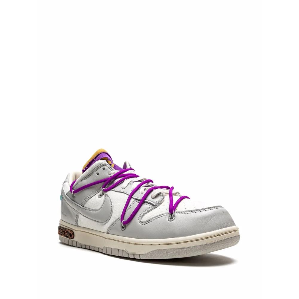 Кроссовки Dunk Low из коллаборации с Off-White 2