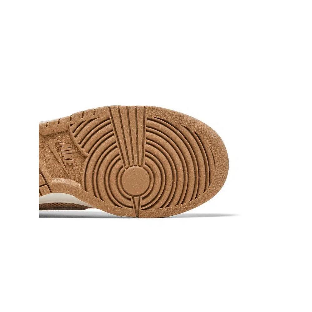 Кроссовки Nike Wmns Dunk Low Next Nature SE 'Amber Brown' 5