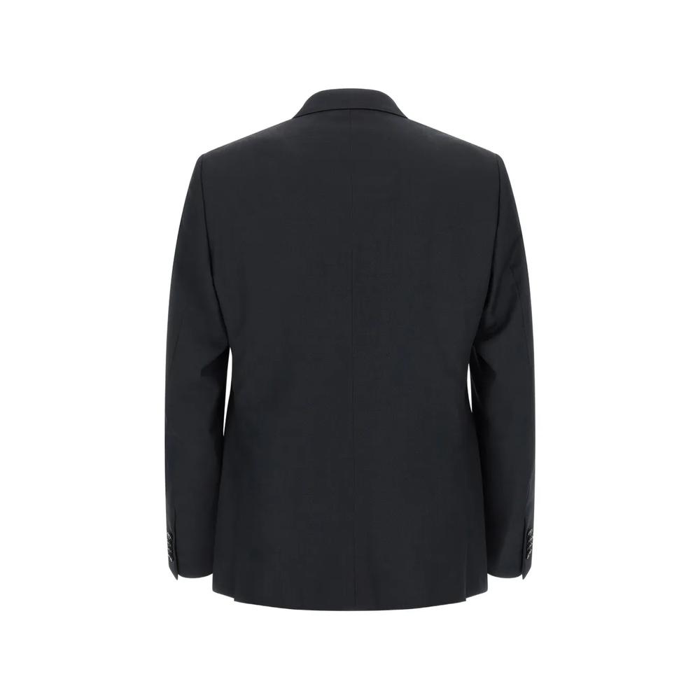 notched-lapel single-breasted suit 3