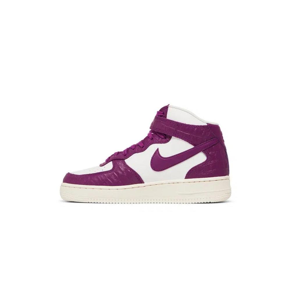 Кроссовки Nike Wmns Air Force 1 '07 Mid 'Tokyo 2003' 3
